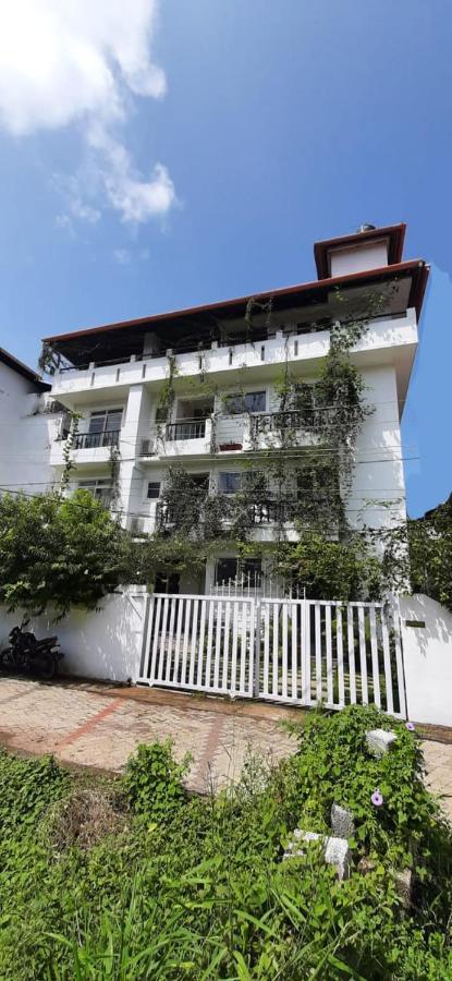 La Lune Fort Kochi Exterior foto